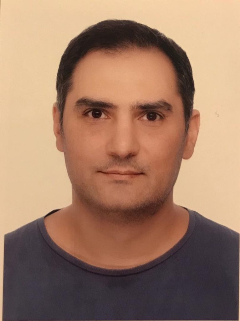 مهدی پارسیان نیا